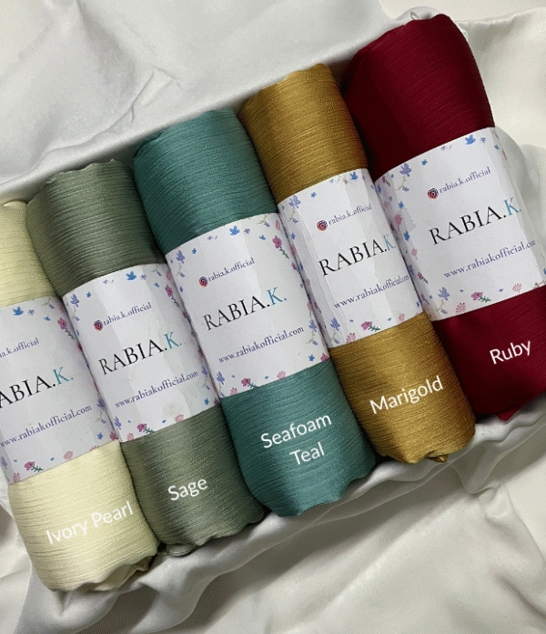 Luxe Muna Satin Hijab