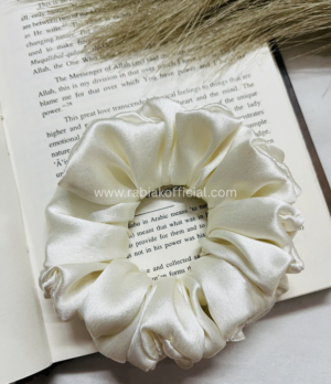 Satin Hair Scrunchies- Vanille